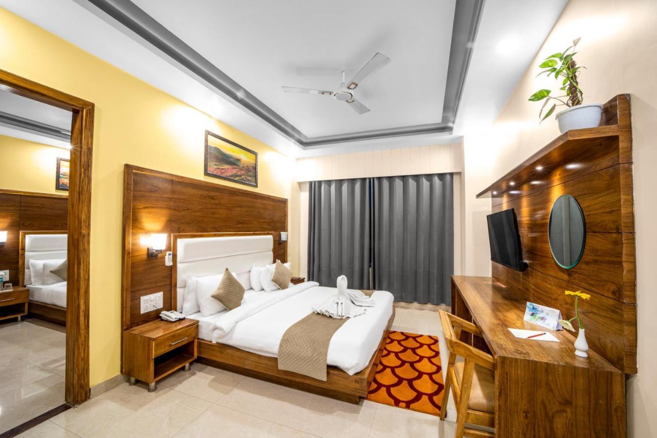 Hotel Divine Lakshmi Ganga Rishikesh Exterior photo