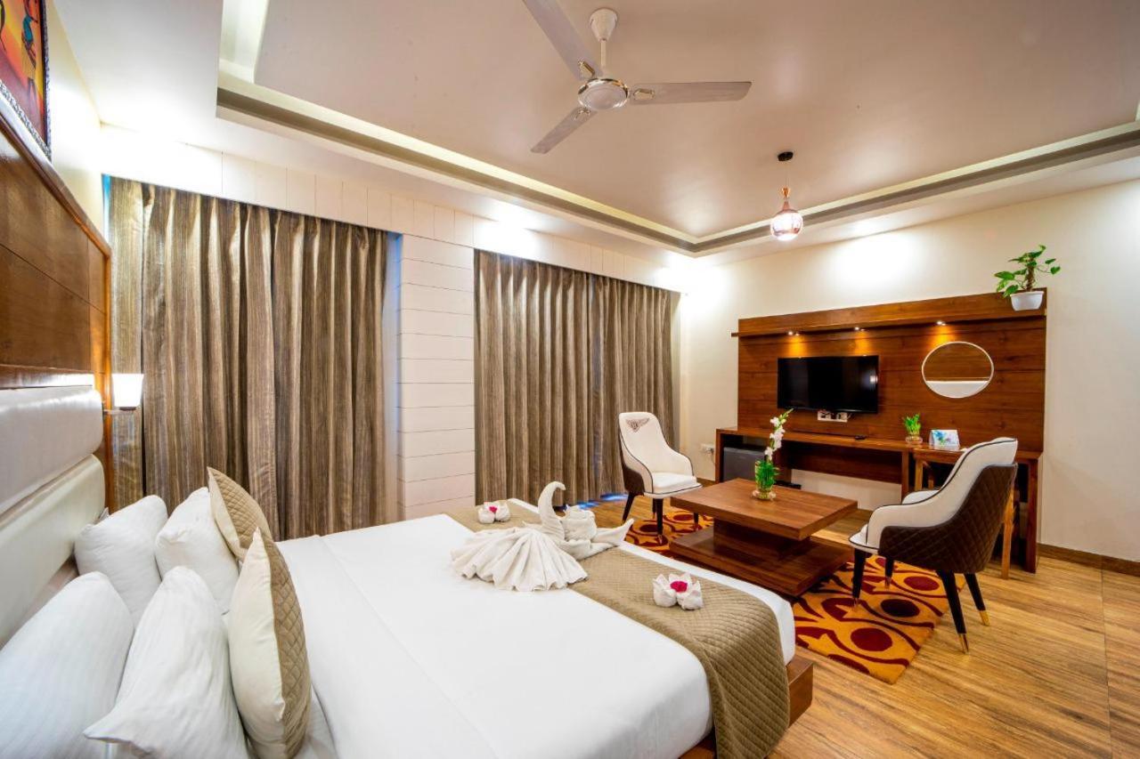 Hotel Divine Lakshmi Ganga Rishikesh Exterior photo